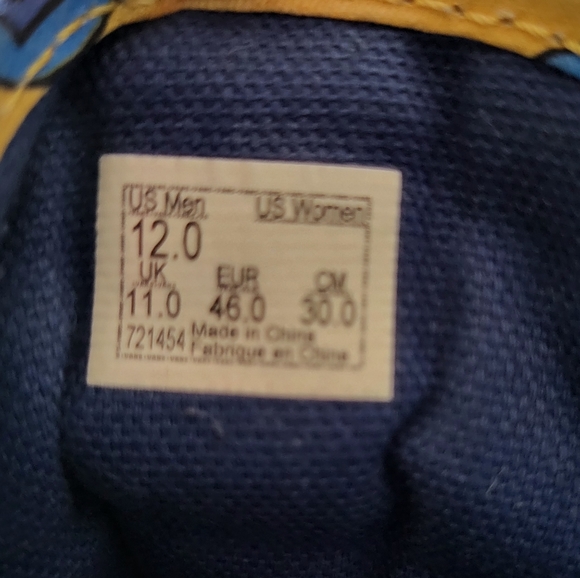 *SOLD* Mens Tie Print Mix Van's size-12 - Picture 5 of 7